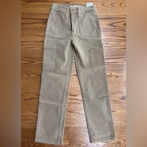 Levi's Women's Straight Crop Leg Jeans - Olive